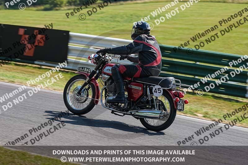 cadwell park;cadwell park photographs;cadwell trackday photographs;enduro digital images;event digital images;eventdigitalimages;peter wileman photography;racing digital images;trackday digital images;trackday photos